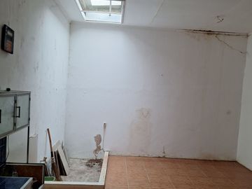 Rumah 1 Lantai Siap Huni Di Mutiara Gading Timur Bekasi, Hanya 15 Menit Ke Tol Grand Wisata
