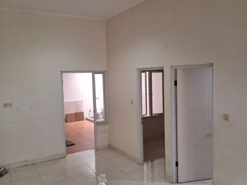 Rumah 1 Lantai Siap Huni Di Mutiara Gading Timur Bekasi, Hanya 15 Menit Ke Tol Grand Wisata