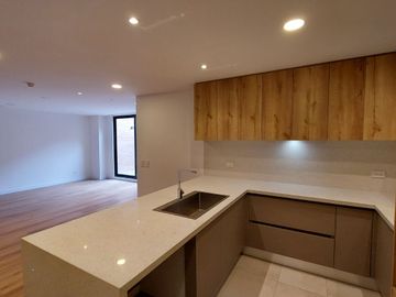 🏡Departamento de Lujo de 2 Dormitorios en el Paseo 3 de Noviembre, Puertas del Sol, Ordoñez Lasso🏡