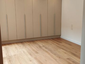 🏡Departamento de Lujo de 2 Dormitorios en el Paseo 3 de Noviembre, Puertas del Sol, Ordoñez Lasso🏡