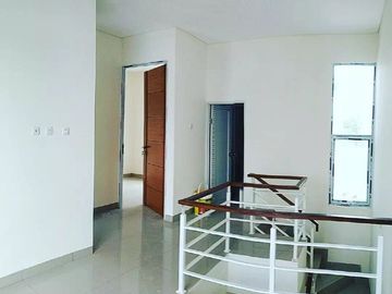 Rumah Ds Pamulang Timur, Baru 2 LANTAI Murah Mewah New di Tangsel Kota Tangerang Selatan Jual Dijual