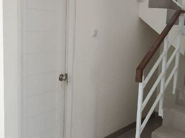 Rumah Ds Pamulang Timur, Baru 2 LANTAI Murah Mewah New di Tangsel Kota Tangerang Selatan Jual Dijual
