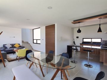 CASA EN PREVENTA DE 3 RECÁMARAS EN REAL DEL CAMINO.