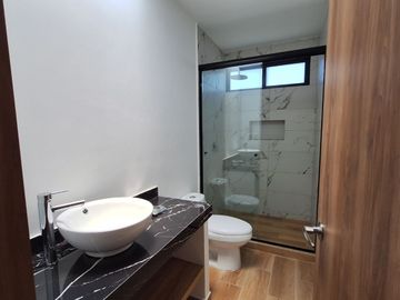 CASA EN PREVENTA DE 3 RECÁMARAS EN REAL DEL CAMINO.