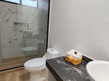 CASA EN PREVENTA DE 3 RECÁMARAS EN REAL DEL CAMINO.