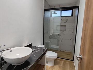 CASA EN PREVENTA DE 3 RECÁMARAS EN REAL DEL CAMINO.
