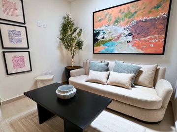 Casa en Venta: Encantadora Residencia en Lucerna, Zona Sur de Aguascalientes