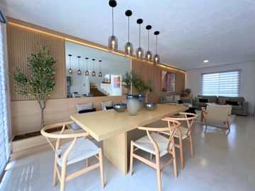 Casa en Venta: Encantadora Residencia en Lucerna, Zona Sur de Aguascalientes