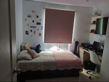 VENTA DE AMPLIO Y ACOGEDOR DEPARTAMENTO 1er PiSO