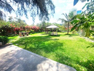 VENDO AT. 1008 m2, URB GOLF LOS INCAS EXCLUSIVA ZONA DE SURCO, CON PRECIOSO JARDÍN DE 800 m2
