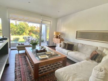 Casa en Venta 3D 3B, Centro de Isla de Maipo..!!