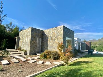 Casa en Venta 3D 3B, Centro de Isla de Maipo..!!