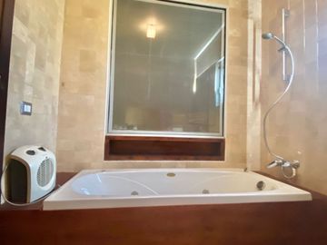 Casa en Venta 3D 3B, Centro de Isla de Maipo..!!