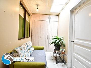 Unidad Nacional, Venta de Casa Comercial 05 Dormitorios