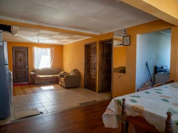 Casa Rentera en Venta, Sector Av. 10 de Agosto y Pichincha