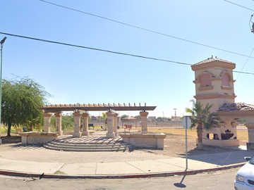 CASA EN CASTIBLANCO, FRACC. VILLA RESIDENCIAL, DEL PRADO, MEXICALI, BAJA CALIFORNIA. ¡CASA EN REMATE!
