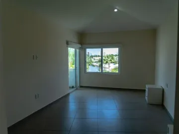 Depa en Venta de 3 recamaras Marina El Cid, Mazatlan. Vive en el Cid