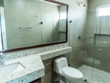 Depa en Venta de 3 recamaras Marina El Cid, Mazatlan. Vive en el Cid