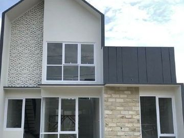 Rumah Rq Cilebut Dekat Stasiun, Baru MEZZANINE/2/1 LANTAI Murah New Mewah Sukaraja Bogor Jual Dijual