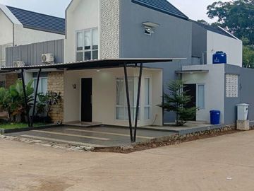 Rumah Rq Cilebut Dekat Stasiun, Baru MEZZANINE/2/1 LANTAI Murah New Mewah Sukaraja Bogor Jual Dijual