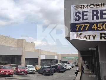 RENTA DE LOCAL COMERCIAL EN PLAZA MIER CIVAC