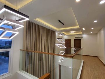 House and Lot for Sale at Greenwoods Executive Village Camia St. Phase 8 A1, Cainta Rizal