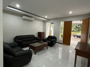 Disewakan rumah cluster taman dago lippo cikarang