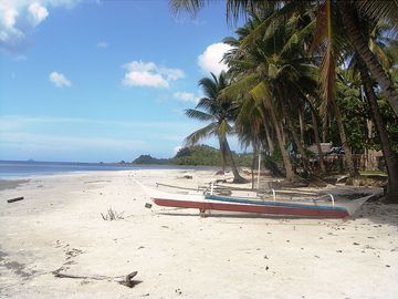 8,073 m2 White Sand Sunset Beach House