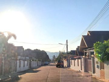 Resort-Style House in the Center of Sattahip City!!! Breathe Fresh Air Every Day!!! For Sale: Detached House, Across from the Entrance to Sai Kaew Bea