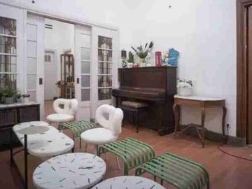 *Dijual rumah hook Trunojoyo surabaya*