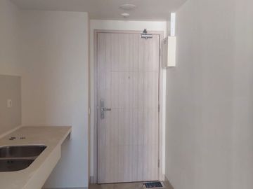 DIJUAL Appartment Orange Country tower glendale Lippo Cikarang