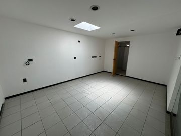 CASA EN VENTA 3 RECAMARAS LOMAS DE SAN ALFONSO