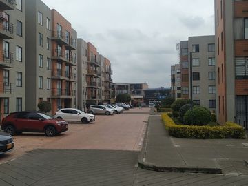 Excelente oportunidad de Vivenda ó Inverción apartamento Altos de Madrid