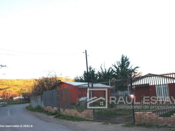 Vendemos Casa por terminar en amplio terreno
