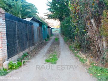 Vendemos Casa por terminar en amplio terreno