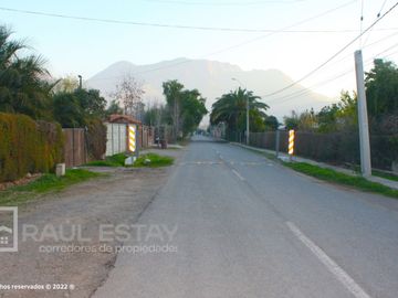 Vendemos Casa por terminar en amplio terreno