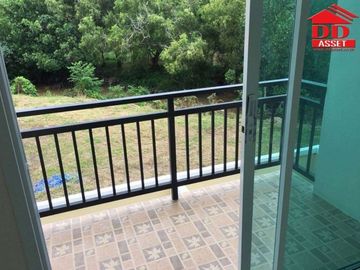 ขายทาวน์โฮม 2 ชั้น โครงการ มาดิโอ ท่าเรือแกลง ระยอง (MADIO TOWNHOME )ใกล้ชายหาดบ้านเพ เพียง 1นาที รหัส T8073