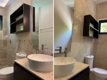 Condominio de dos pisos, frente a la alberca, comunidad con acceso al mar, venta, Sirenis, Tulum.