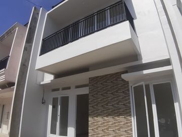 Rumah PM Sawangan,Pinggir Jalan Raya,Murah 2 LANTAI Mewah Minimalis Exclusive Kota Depok Jual Dijual