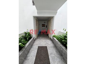Acogedor Departamento En Excelente Zona De Pueblo Libre