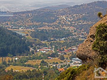 TERRENO EN LA ESTANZUELA, MINERAL DEL CHICO TOTALMENTE BOSCOSO CON VISTA PANORÁMICA