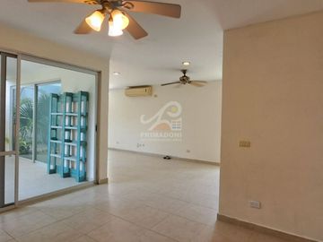 Casa en Venta en Cancún Residencial Alamos I