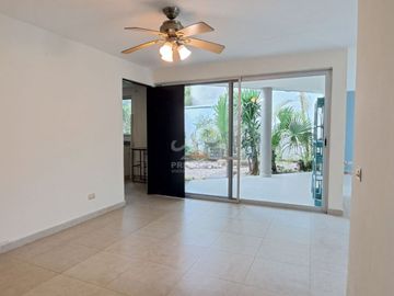 Casa en Venta en Cancún Residencial Alamos I