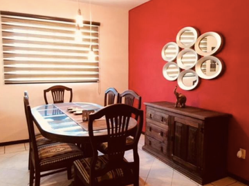 PRECIOSA Y AMPLIA CASA EN HERMOSILLO SONORA.