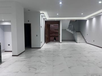 CASA EN VENTA VALLE IMPERIAL ZAPOPAN