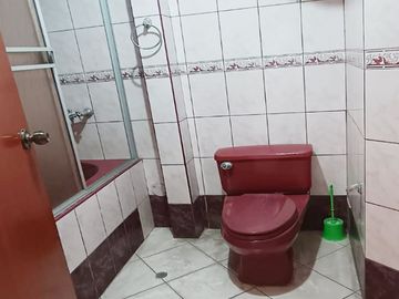 VENTA DE CASA DE DOS PISO EN  CARABAYLLO