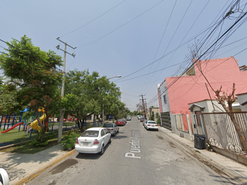 Remato Casa en Santa Catarina Nuevo Leon Colonia Residencial Cuauhtemoc