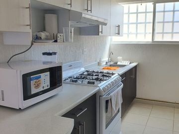 Departamento en Playa del Carmen: 2 Recámaras con Amenidades