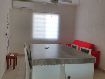 Departamento en Playa del Carmen: 2 Recámaras con Amenidades