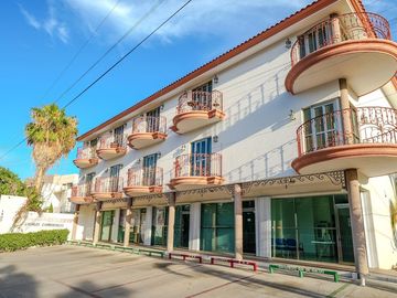 Edificio de Departamentos en el centro de San José del Cabo